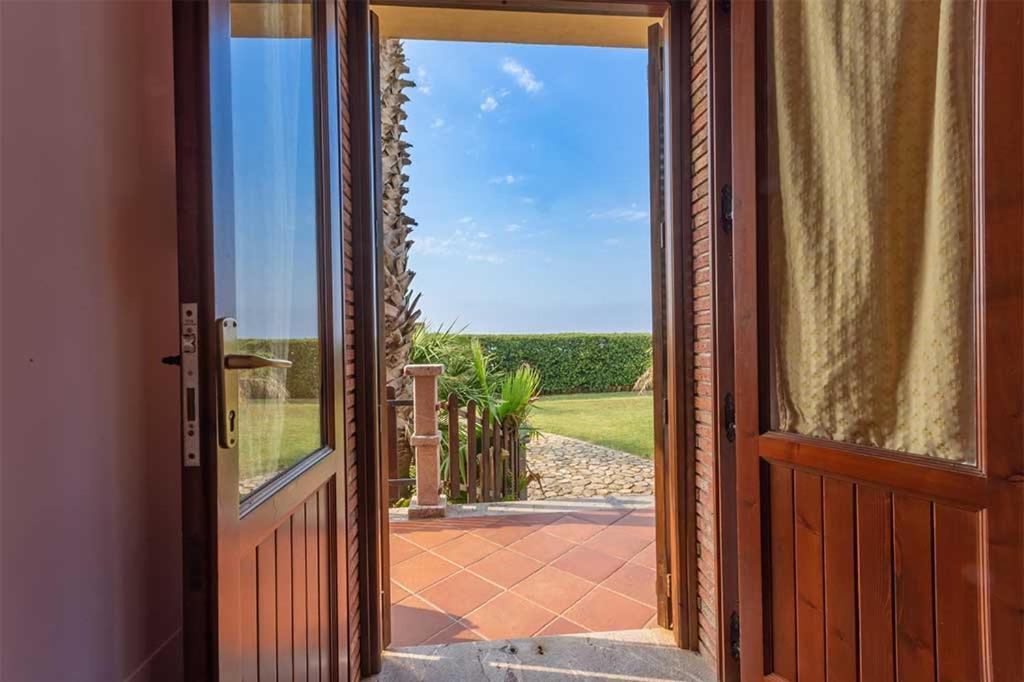 Il Geranio - Resort & Suites Acquedolci Εξωτερικό φωτογραφία